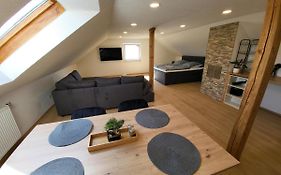 Zentrale Wohnung In Crailsheim