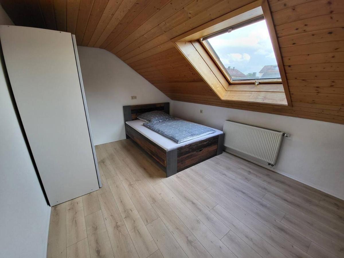 Zentrale Wohnung In Crailsheim Exterior foto
